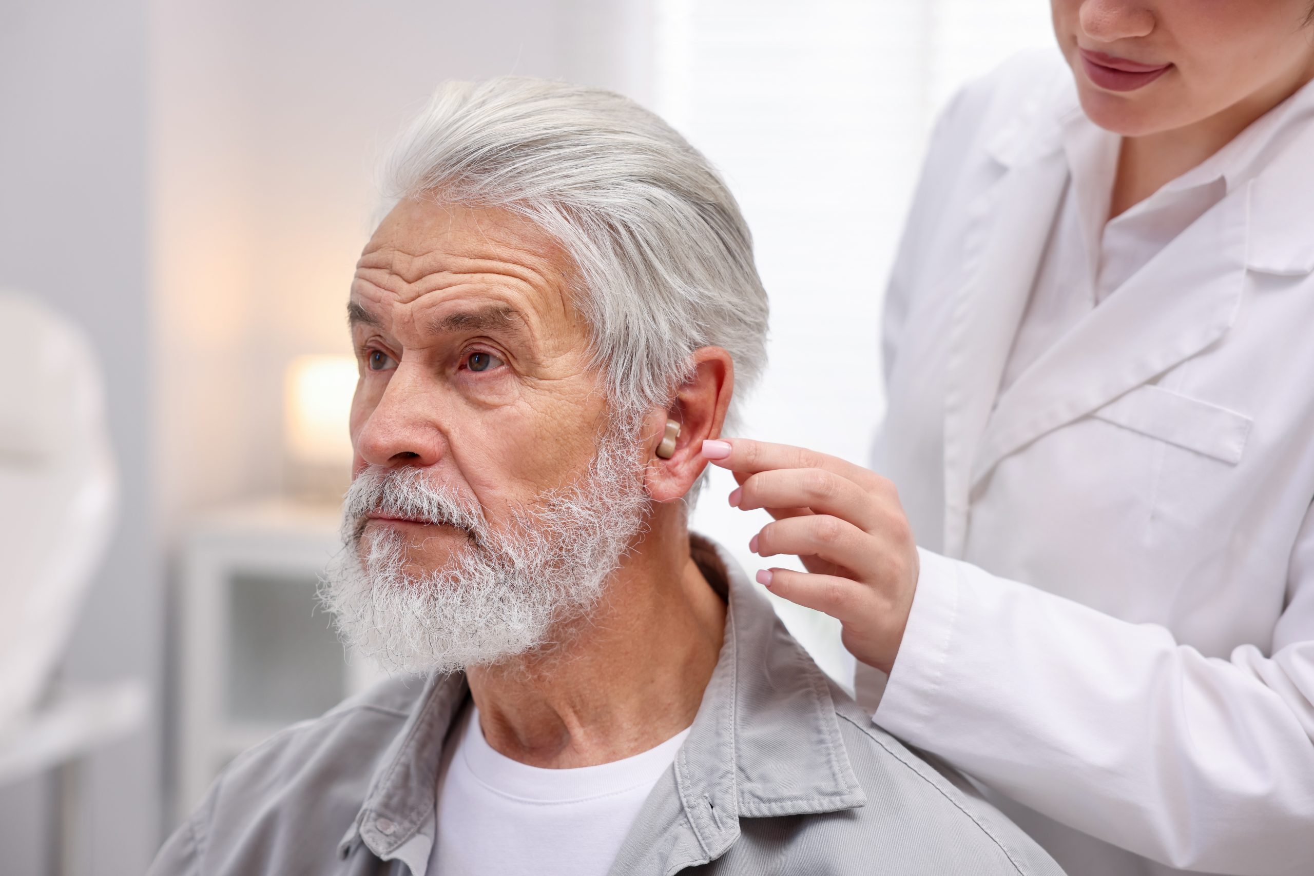 Does Hearing Loss Or Ear Wax Cause Dizziness, Vertigo Or Loss of Balance | Audiologist In Melbourne | Ear Wax Removal, Best Hearing Aids & More
