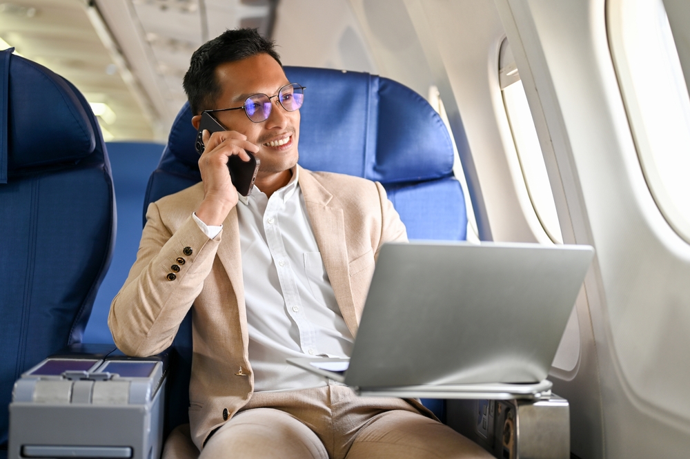 Travel Often? This Is How It Affects Your Skin